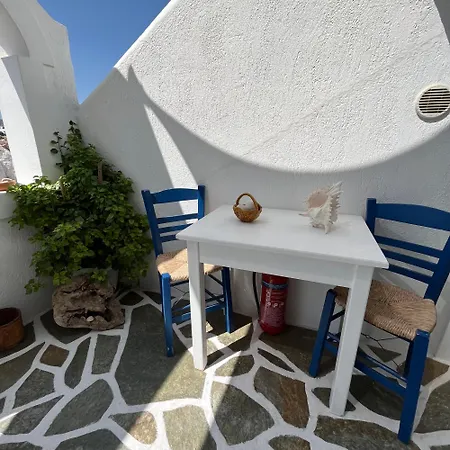 Panagiotis Apartman Náusza